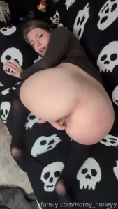 New angle for ya what do we think hot or not girlfriend bigass fyp