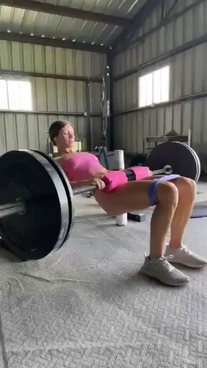 More workouts deadlifts and hip thrusts sfw and nsfw 