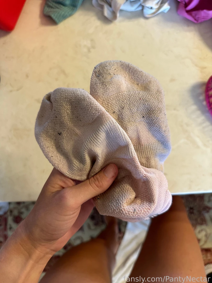 Dirty sweat soaked run socks lululemon socks dirtysocks sweaty part 3 