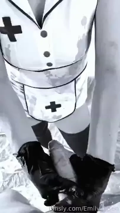 Watch as i lube up and give him a greased handjob and a quick blowjob 
