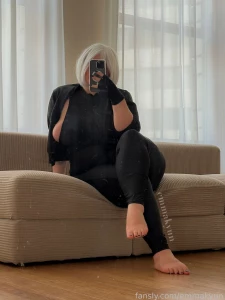 I cosplayed miss hazard from waifusplit on twitter i ve been wanting part 1