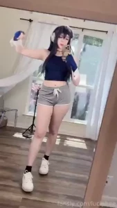 Hey hope you re well i d really like to get some new workout clothes