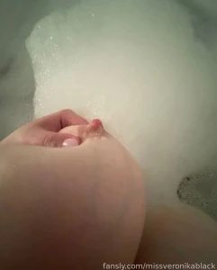 Omg my boobs look huge here lol