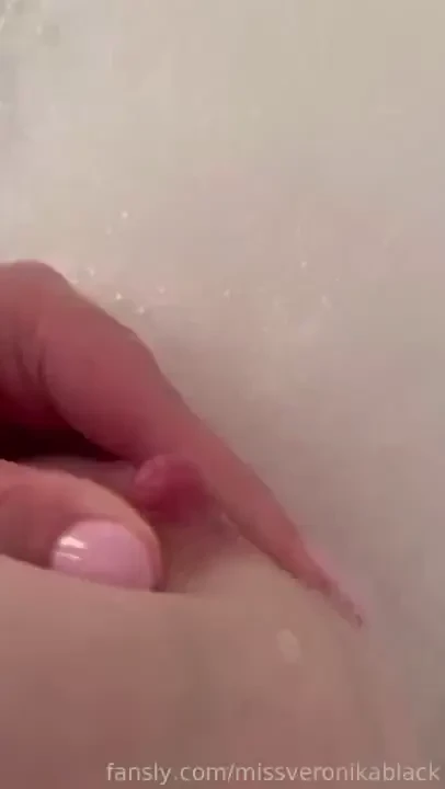 Milky boobs in the bath 