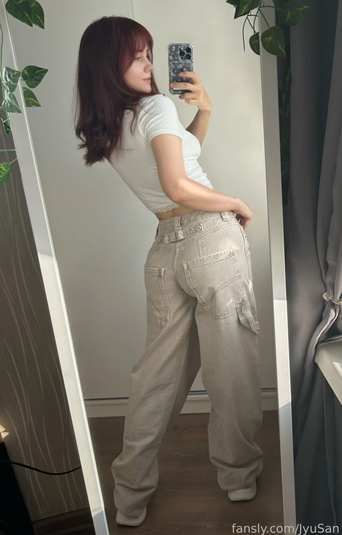 Girl in jeans yes or no fyp redhead egirl curvy part 3 