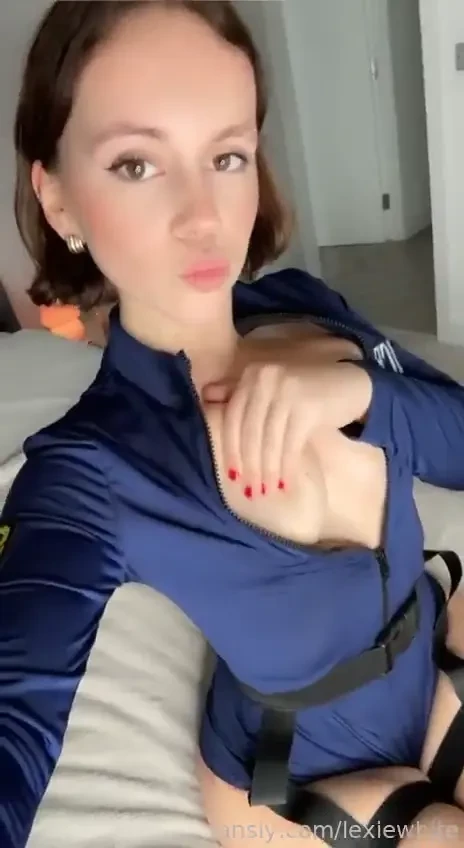 Naughty or nice come decide lexiewhite fyp petite boobs free pussy 