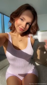 Who wants to do this to me lexiewhite fyp petite boobs pussy brunette