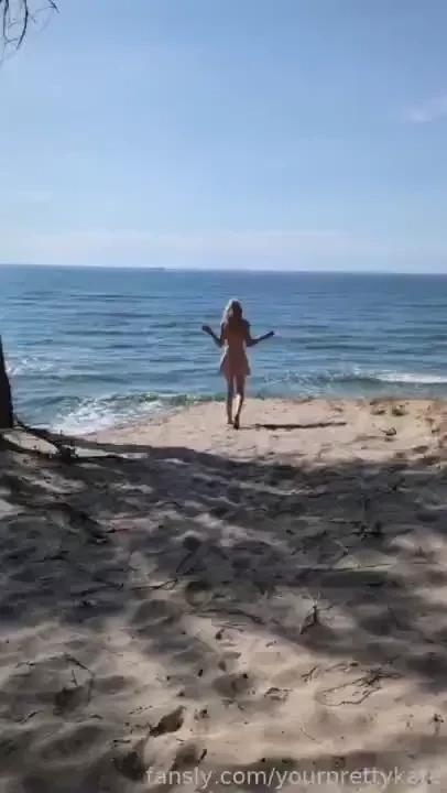 My heart lives in this place on this beach one day i will return there 