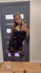 Hi my sweet ones when i wear black i feel like an elegant and sexy part 1