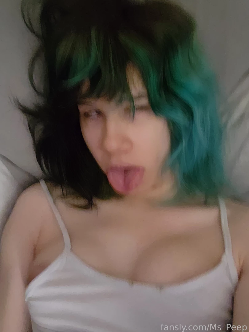 Boob dump posting butt stuff this week 