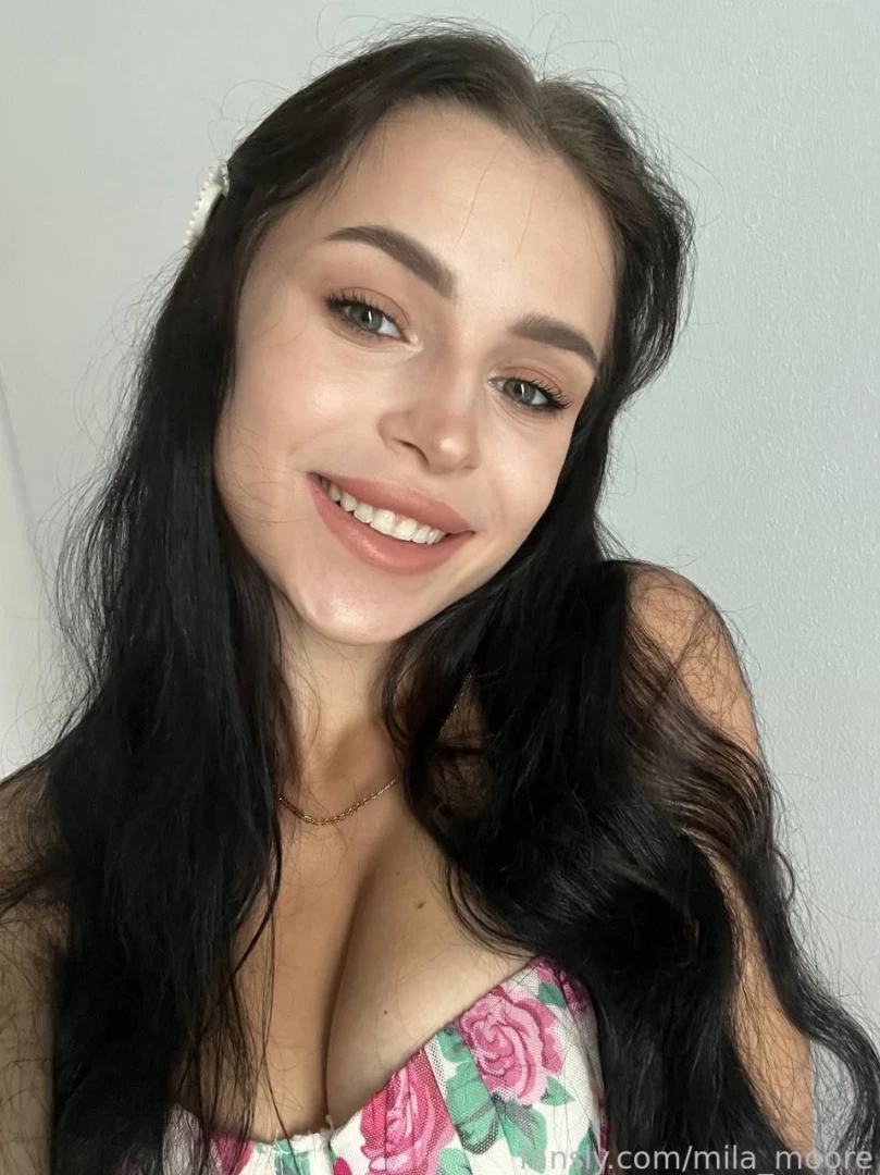 Life itself is a blank canvas it becomes what you paint on it you can 