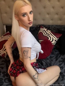 I m available now for video calls sexting amp customs dm me for my