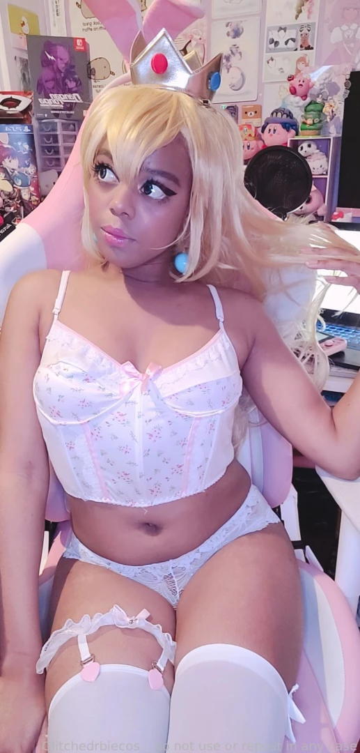 It s showtime le jeu peach sort enfin aujourd hui ce costume ne figure part 1 