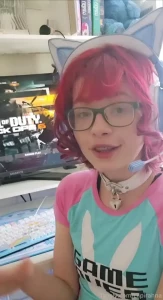 Ugh i switched to pc and i suck at bo6 daddy can you carry me i ll be