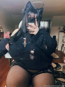 Pspspspsps i ve been a good girl so gimme pets 1 like 1 pet pls tyyy part 2