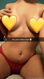Sunburnt selfies 18 19 college teen petite amateur snapchat young