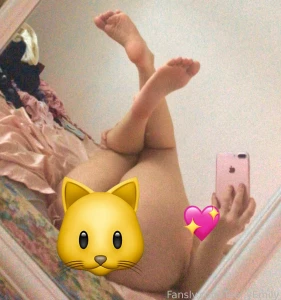 Legs up 19 college teen mirror pussy part 3