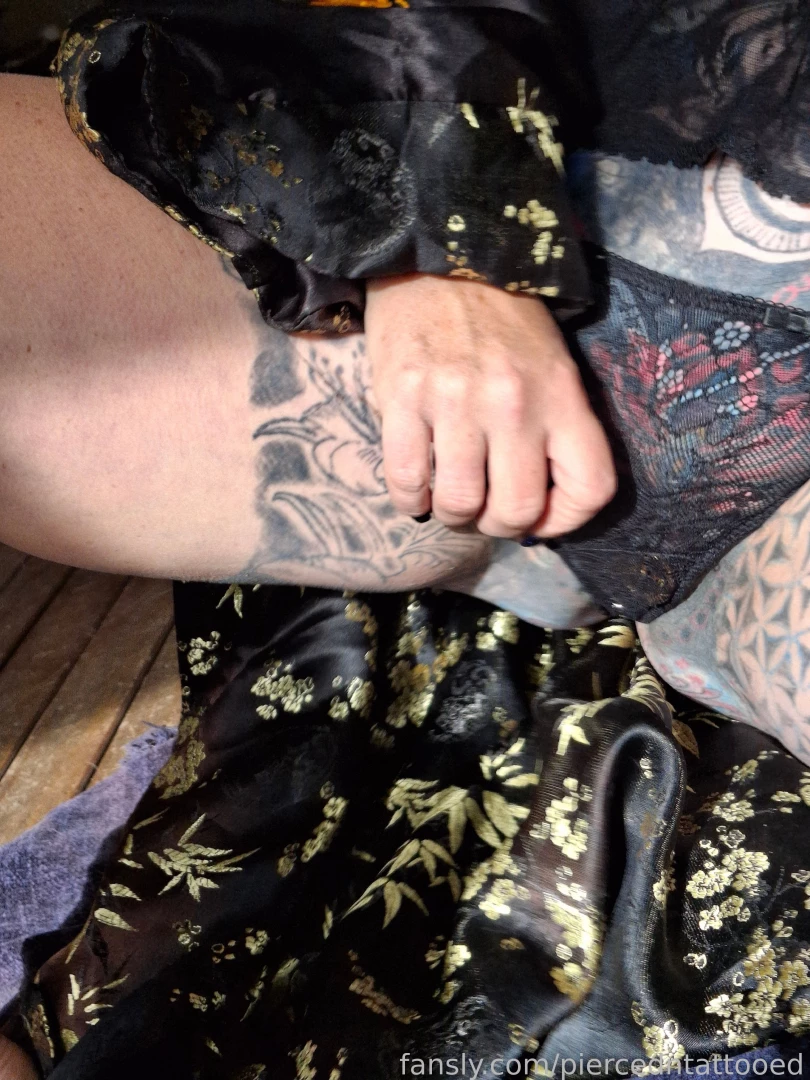 This set i have my flesh tunnels in my labia piercings sometimes i do part 2 