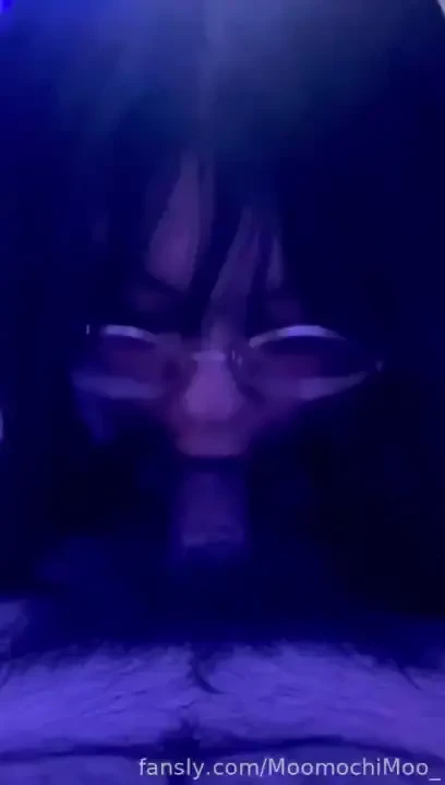 I give a blowjob to a fan i enjoy this so much bbw blowjob vtuber 