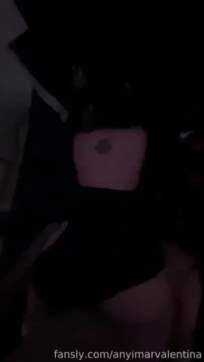 As empezamos el a o yo visti ndome lindo y haci ndole un baile y el 