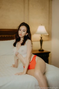 Oh you want me to bend me over come and give it a try i dare you fyp part 2