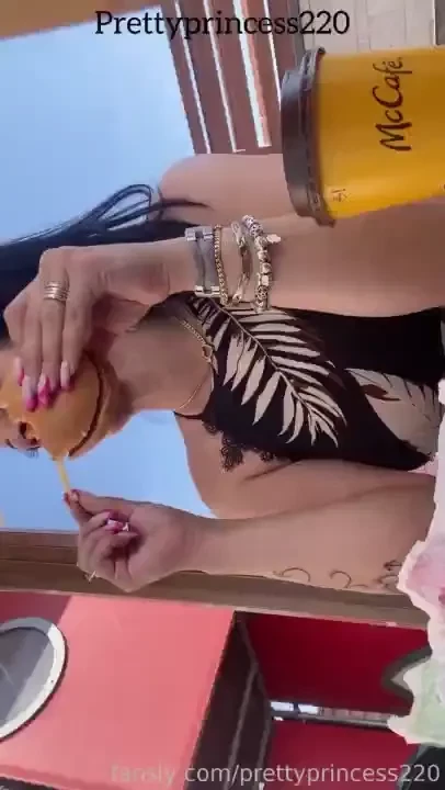 Eating and farting in mc donald s 