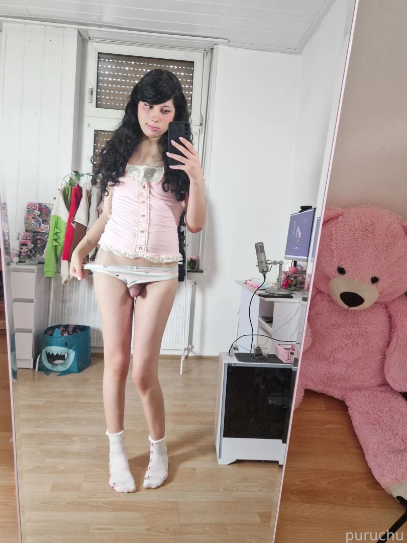 Let me be your princess some cute girldick and close up ass pic for 