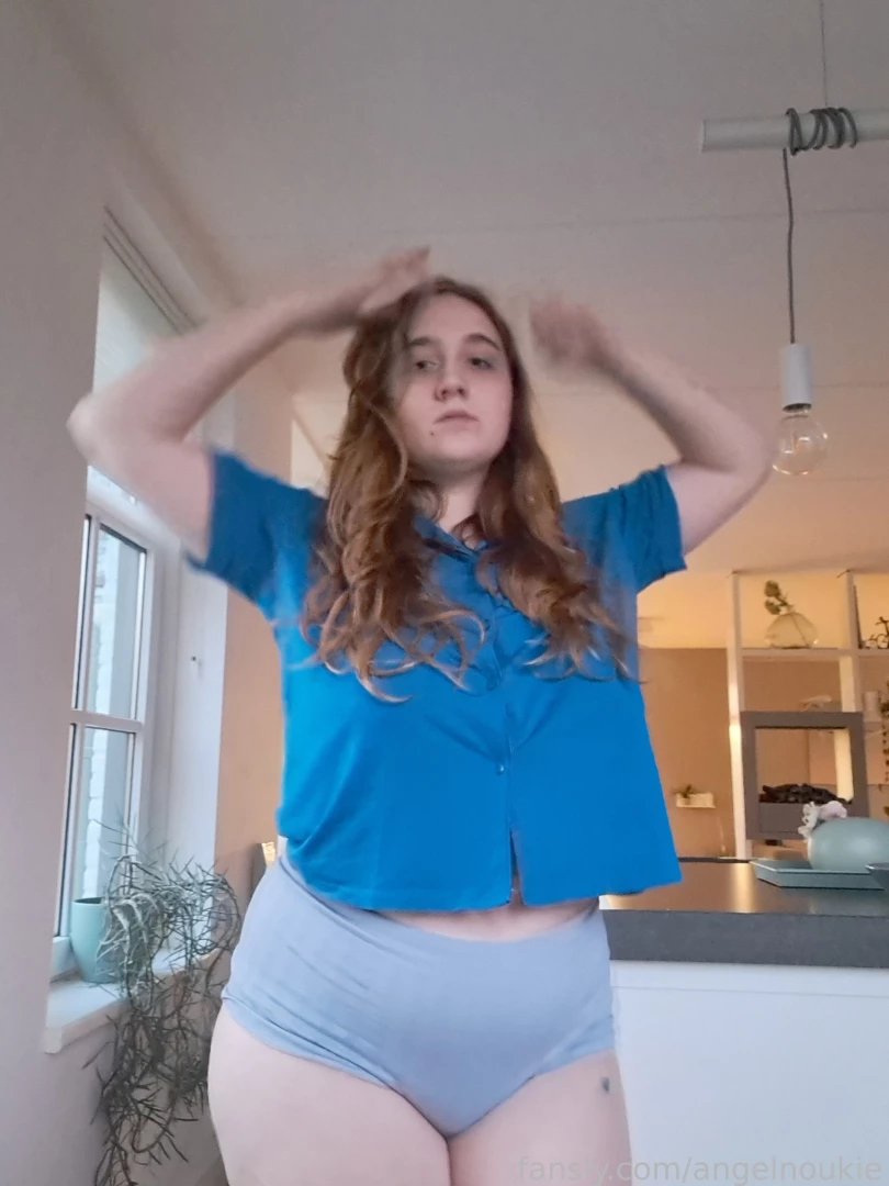 Will cosplay ela tomorrow i think part 2 