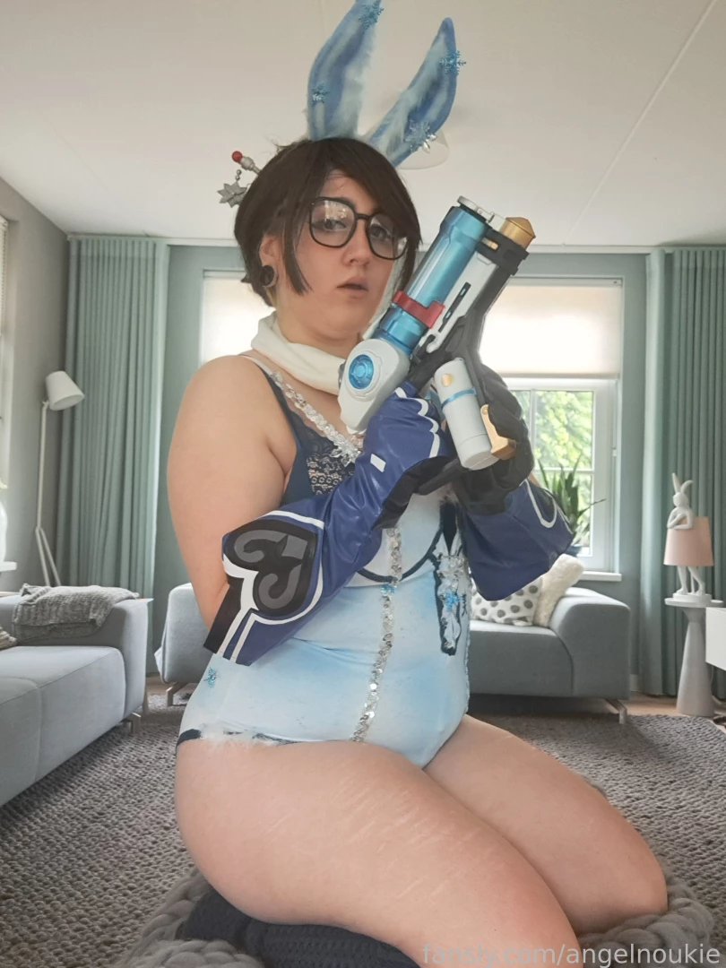 Mei from overwatch set sorry for the bad quality i m gonna save up for part 22 