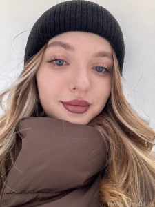 Cold day have a nice weekend guys xx fyp snow frenchfry