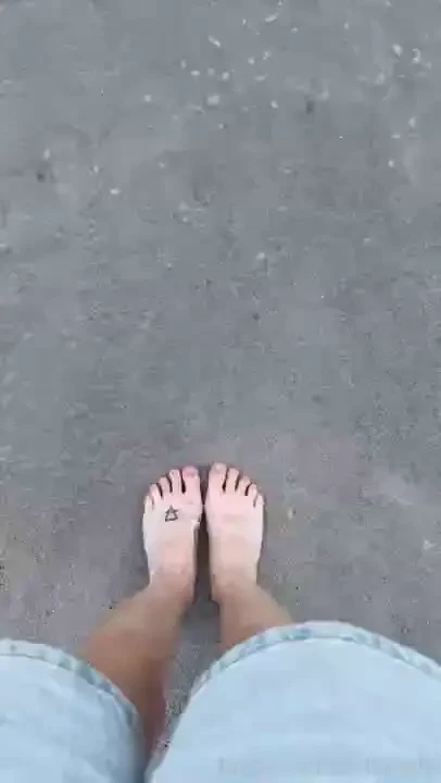 Thought i d show you some feet vids from beach 3 feet outdoors 
