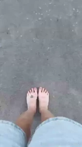 Thought i d show you some feet vids from beach 3 feet outdoors