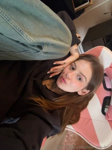 Mood no make up do you like natural beauty in a girl part 1