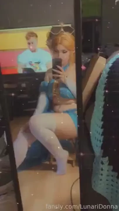 I felt soo pretty in this d sneak peak for next months set 