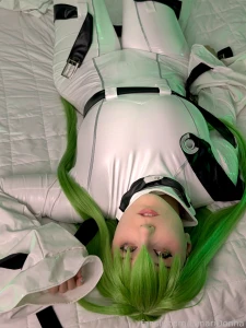 Spicy set is live come check it out o cosplay sexy topless part 1