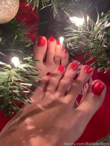 Just got home and wanted to show off my red toes to you guys who s part 2