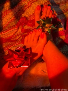 Merry christmas and happy holidays everyone feet foot fetish part 5