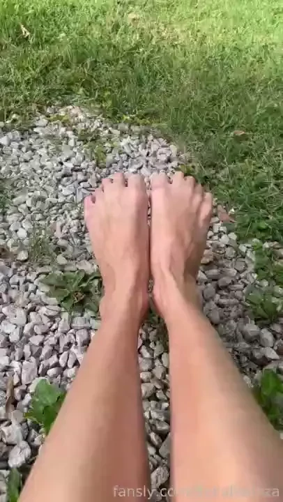 One year on fansly can t believe how fast time has flown by thanks for 