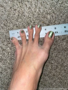 Enjoy some measurements of my feet and toes feet foot footfetish part 4