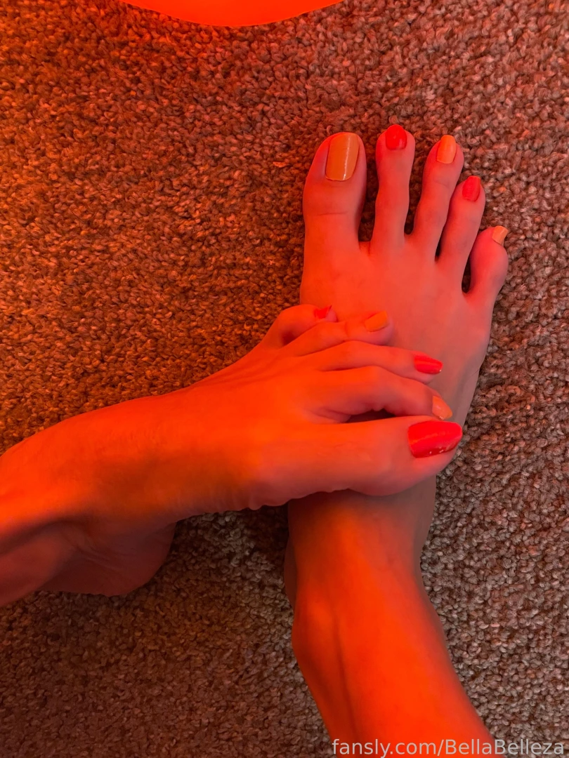 My nails match my stacking pumpkins feet foot footfetish fetish toes part 3 