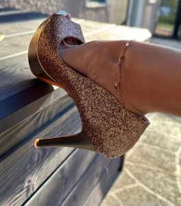 I m back bitches did ya miss me stupid vid had me out of commission part 3