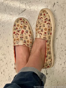 Hey sole sister dogs are barking and dirty after a long day fyp part 4