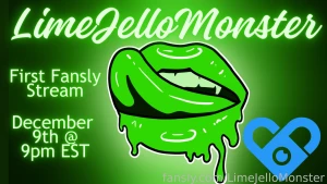 I m actually so scared it s my first time please be genital heantai