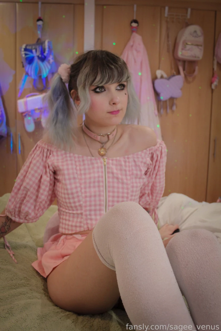 Princess in pink pigtails flatchested flatchest egirl bj part 15 