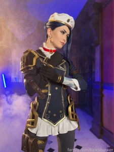 Caitlyn selfie backstages set part 7