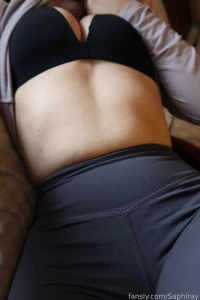 Please touch me every single part of me use your fingers to drive me part 1