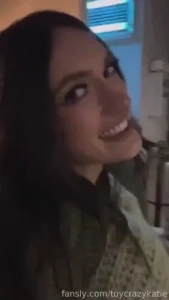 Dm pizza or tip here to get this new release video the real reason i