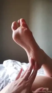 Feet and body morning vibes part 5