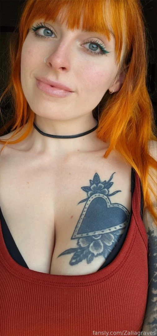 Selfie of the day redhead ginger gingers redhair sexy bigtits booty part 1 