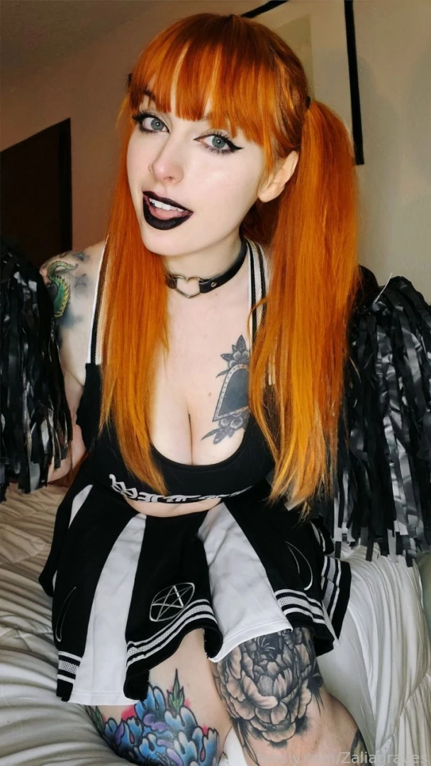 Do you like cheerleaders redhead ginger gingers redhair sexy bigtits 